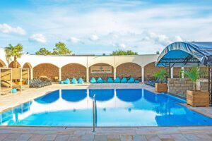 Pool 2
