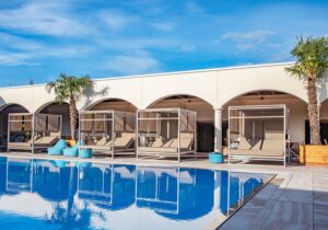 Pool 7